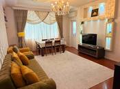 Продаётся 3-комн. новостройка 101 м², м. Элмляр Академиясы, photo 1 from 8