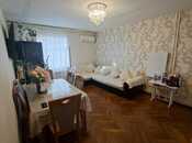 Продаётся 3-комн. вторичка 60 м², м. Нефтчиляр, photo 5 from 8