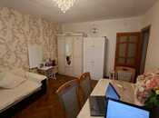 Продаётся 3-комн. вторичка 60 м², м. Нефтчиляр, photo 6 from 8