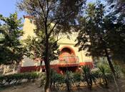 Satılır 6 otaqlı həyət evi/bağ evi 300 m², Mərdəkan q., photo 1 from 8