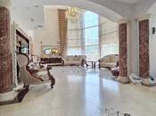 Satılır 8 otaqlı həyət evi/bağ evi 665 m², Bakıxanov q., photo 3 from 8
