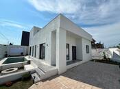 Satılır 4 otaqlı həyət evi/bağ evi 130 m², Novxanı q., photo 1 from 8