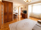 Сдаётся 2-комн. вторичка 70 м², Насиминский  р., photo 1 from 5