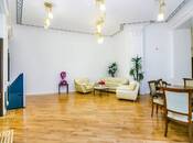 Satılır 4 otaqlı köhnə tikili 130 m², Sahil m., photo 2 from 8