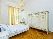 Satılır 4 otaqlı köhnə tikili 130 m², Sahil m., photo 6 from 8