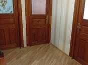 Satılır 3 otaqlı köhnə tikili 64 m², Qara Qarayev m., photo 2 from 8