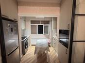 Satılır 2 otaqlı köhnə tikili 50 m², İnşaatçılar m., photo 3 from 8