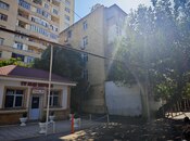 Satılır 1 otaqlı köhnə tikili 35 m², İnşaatçılar m., photo 1 from 7