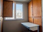 Satılır 3 otaqlı köhnə tikili 75 m², Elmlər Akademiyası m., photo 7 from 8