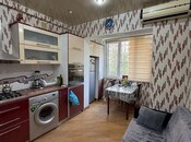 Satılır 2 otaqlı köhnə tikili 50 m², İnşaatçılar m., photo 1 from 8