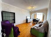 Satılır 3 otaqlı köhnə tikili 80 m², Qara Qarayev m., photo 1 from 8