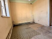 Satılır 2 otaqlı köhnə tikili 65 m², Qara Qarayev m., photo 4 from 8