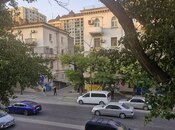 Satılır 2 otaqlı köhnə tikili 60 m², Nəriman Nərimanov m., photo 1 from 8