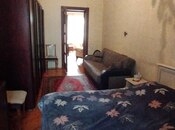 Satılır 3 otaqlı köhnə tikili 75 m², Elmlər Akademiyası m., photo 7 from 8