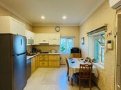 Satılır 4 otaqlı həyət evi/bağ evi 120 m², 7-ci mikrorayon q., photo 3 from 8