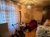 Satılır 4 otaqlı köhnə tikili 90 m², Qara Qarayev m., photo 2 from 8