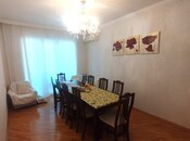 Satılır 4 otaqlı köhnə tikili 110 m², İnşaatçılar m., photo 7 from 8