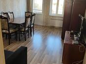 Сдаётся 2-комн. вторичка 65 м², м. Элмляр Академиясы, photo 1 from 8