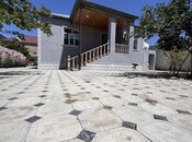 Satılır 3 otaqlı həyət evi/bağ evi 170 m², Binə q., photo 1 from 8