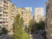 Продаётся 2-комн. вторичка 35 м², м. Иншаатчылар, photo 1 from 8