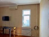 Продаётся 2-комн. вторичка 35 м², м. Иншаатчылар, photo 3 from 8