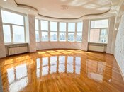 Продаётся 3-комн. новостройка 160 м², м. Элмляр Академиясы, photo 1 from 8
