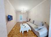 Satılır 2 otaqlı köhnə tikili 65 m², Yasamal q., photo 4 from 8
