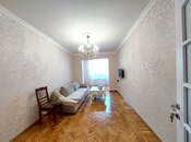 Satılır 2 otaqlı köhnə tikili 65 m², Yasamal q., photo 1 from 8