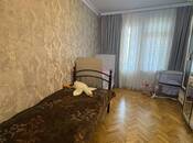 Продаётся 3-комн. вторичка 80 м², м. Нефтчиляр, photo 6 from 8