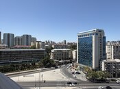 Продаётся 4-комн. новостройка 214 м², м. Низами, photo 1 from 8