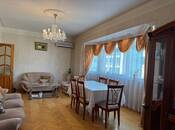 Satılır 3 otaqlı köhnə tikili 90 m², Şah İsmayıl Xətai m., photo 1 from 8