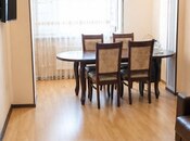 Satılır 2 otaqlı köhnə tikili 65 m², 28 May m., photo 1 from 8