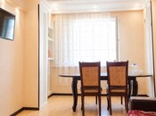 Satılır 2 otaqlı köhnə tikili 65 m², 28 May m., photo 2 from 8