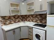 Satılır 1 otaqlı köhnə tikili 45 m², İnşaatçılar m., photo 7 from 8