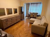 Satılır 3 otaqlı köhnə tikili 65 m², Nizami m., photo 1 from 8