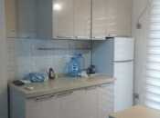 Satılır 1 otaqlı köhnə tikili 35 m², Gənclik m., photo 6 from 8