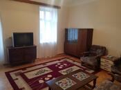 Сдаётся 3-комн. вторичка 70 м², м. Нариман Нариманов, photo 1 from 8
