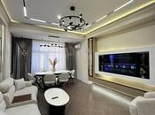 Продаётся 3-комн. новостройка 135 м², м. Низами, photo 1 from 8