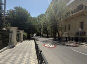 Продаётся 2-комн. вторичка 58 м², м. Ичеришехер, photo 3 from 8