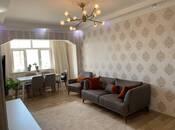 Satılır 2 otaqlı köhnə tikili 70 m², Xalqlar Dostluğu m., photo 1 from 8