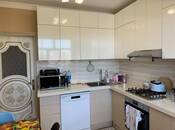 Satılır 2 otaqlı köhnə tikili 70 m², Xalqlar Dostluğu m., photo 8 from 8