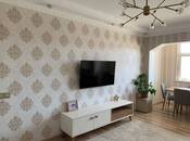 Satılır 2 otaqlı köhnə tikili 70 m², Xalqlar Dostluğu m., photo 3 from 8