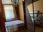Сдаётся 3-комн. вторичка 70 м², м. 20 января, photo 4 from 8