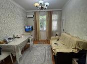 Продаётся 2-комн. вторичка 50 м², м. Мемар Аджеми, photo 1 from 8