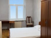 Satılır 3 otaqlı köhnə tikili 84 m², Qara Qarayev m., photo 3 from 4
