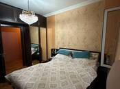 Satılır 2 otaqlı köhnə tikili 65 m², Xalqlar Dostluğu m., photo 2 from 8