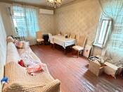 Satılır 2 otaqlı köhnə tikili 65 m², Əhmədli m., photo 1 from 8