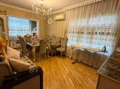 Satılır 4 otaqlı köhnə tikili 110 m², 20 Yanvar m., photo 2 from 8