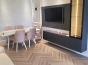 Сдаётся 2-комн. новостройка 95 м², м. Низами, photo 1 from 8
