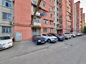 Продаётся 2-комн. вторичка 65 м², м. Кара Караев, photo 2 from 8